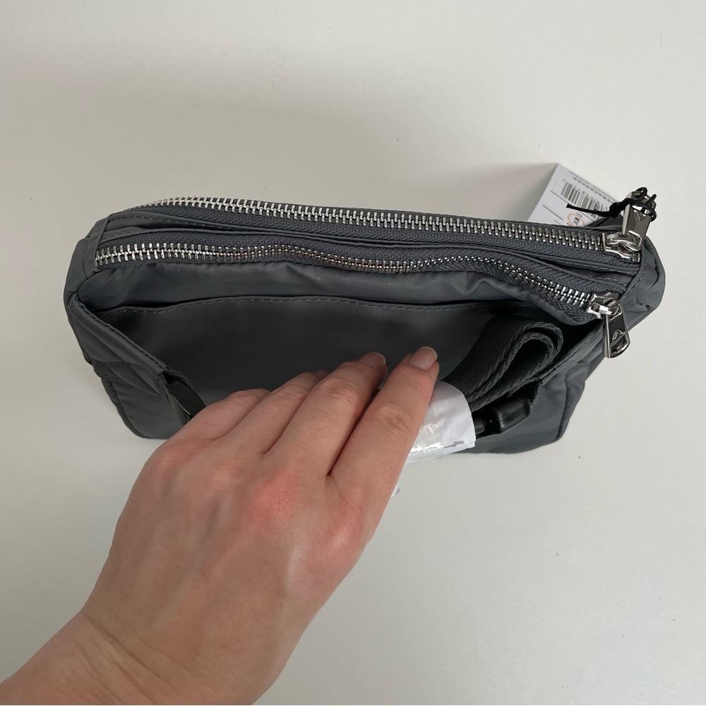 State Bag Lorimer Fanny Pack Belt Bag Zip Pocket Nylon Travel Grey Silver Unisex - Picture 7 of 13